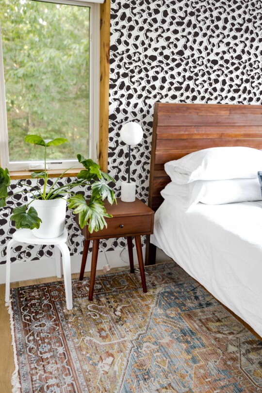 Fancy Walls Monochrome Handdrawn Cheetah Print Black White Subtle self-adhesive wallpaper