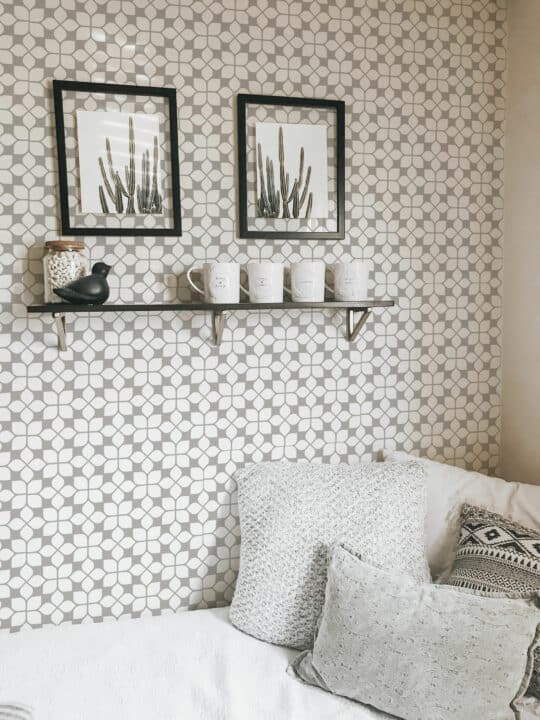 Geometric flower tile wallpaper for walls