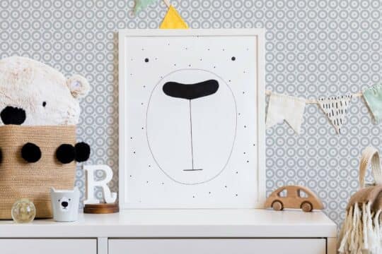 Geometric circles and dots stick on wallpaper