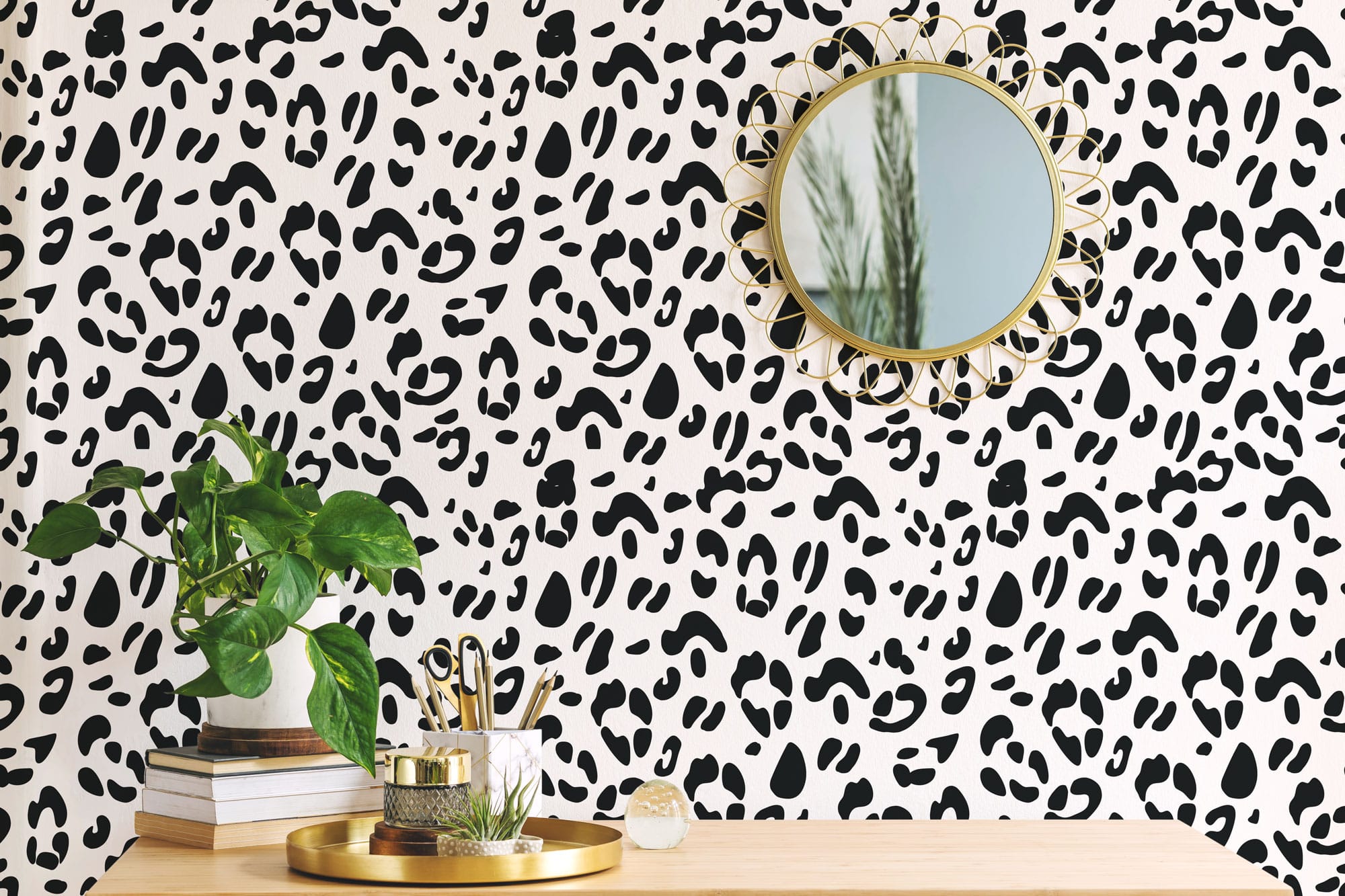 Black and white leopard print wallpaper - Peel and Stick or Non-Pasted