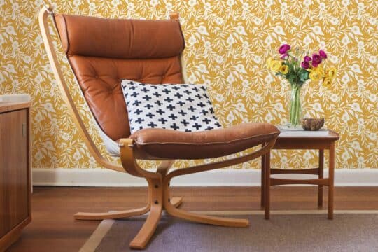 Yellow retro floral self adhesive wallpaper